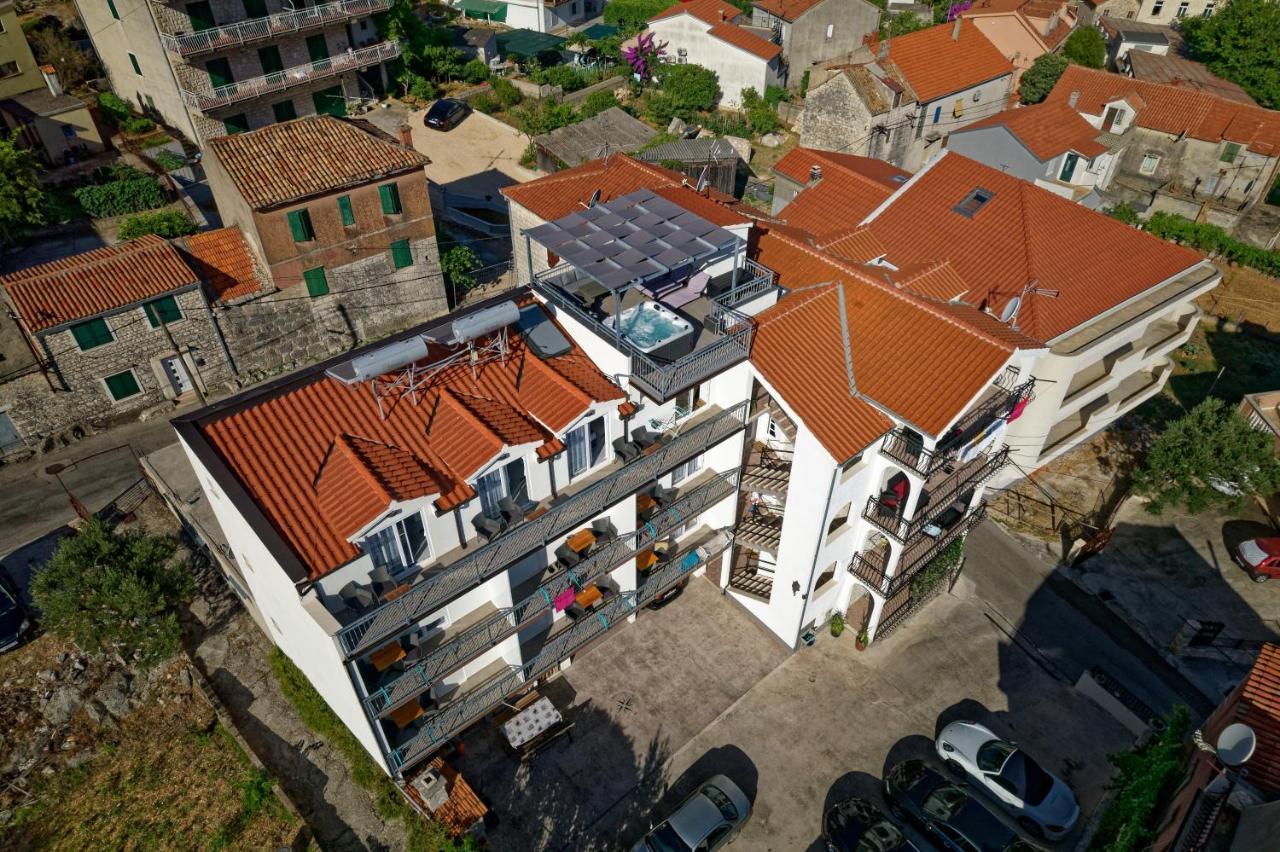 Apartments & Rooms Zaja تروغير المظهر الخارجي الصورة