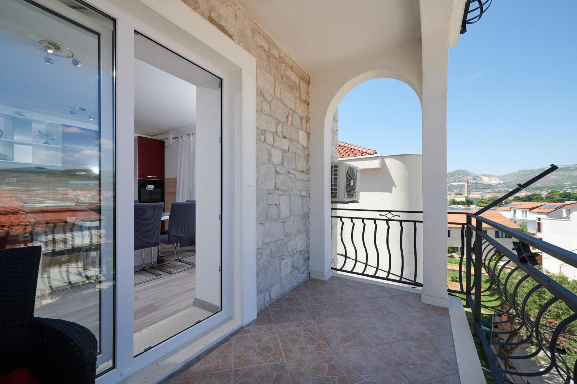 Apartments & Rooms Zaja تروغير الغرفة الصورة