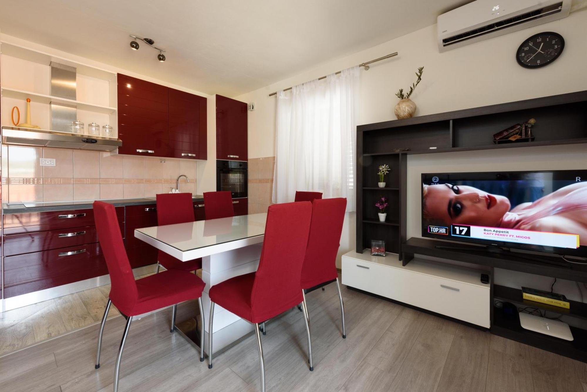 Apartments & Rooms Zaja تروغير الغرفة الصورة