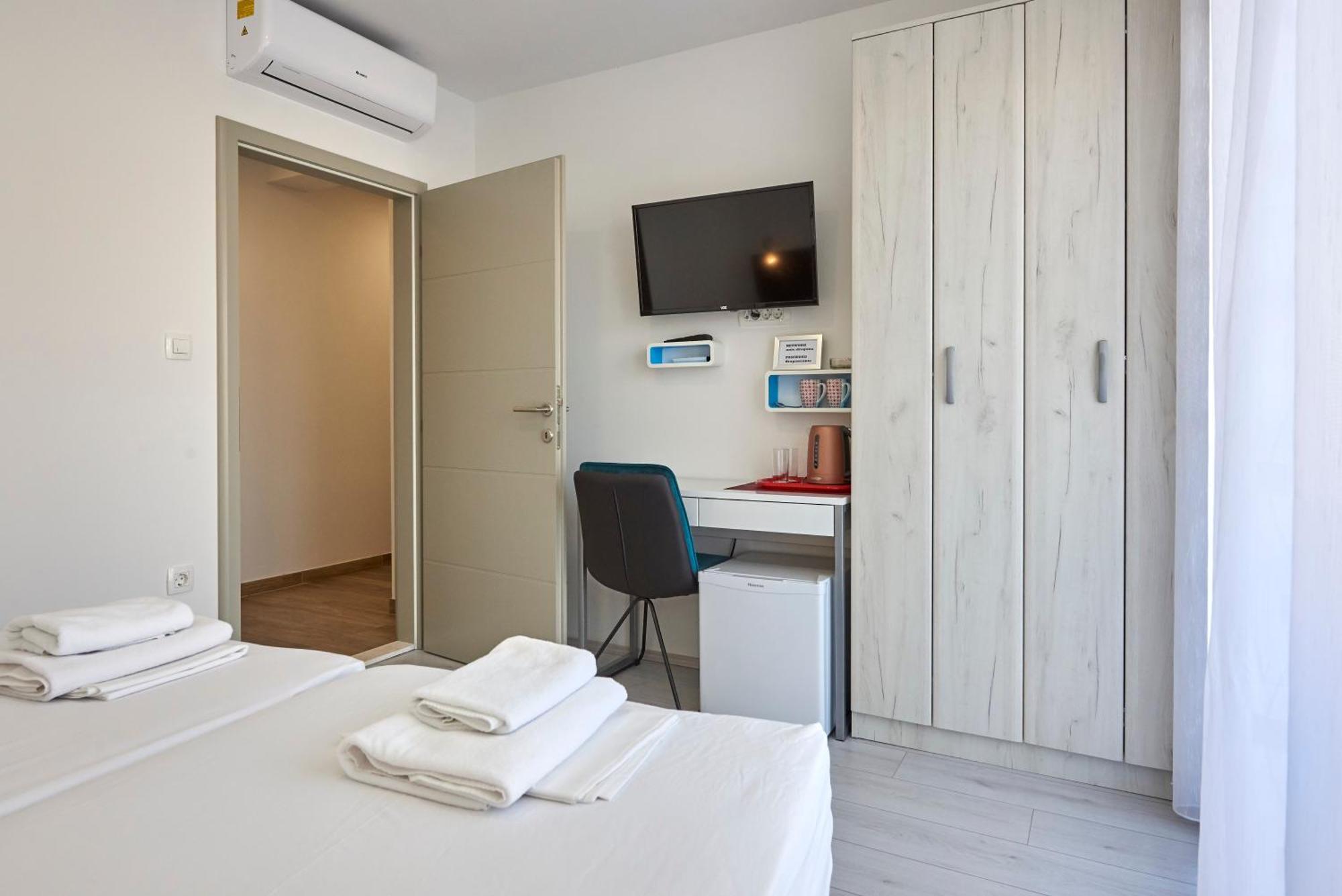 Apartments & Rooms Zaja تروغير الغرفة الصورة